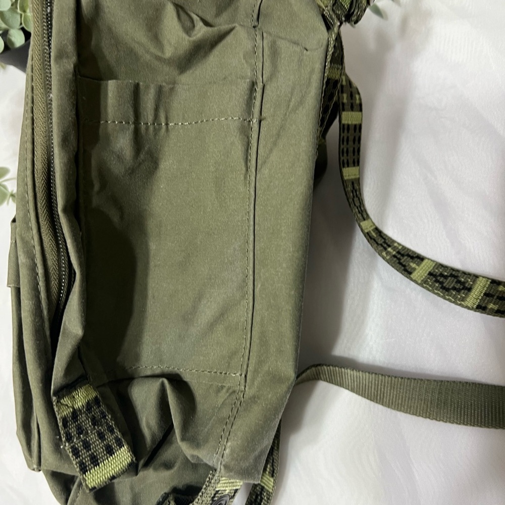 Fjallraven Mini Kanken Water Resistant Olive Green Backpack - Picture 4 of 6